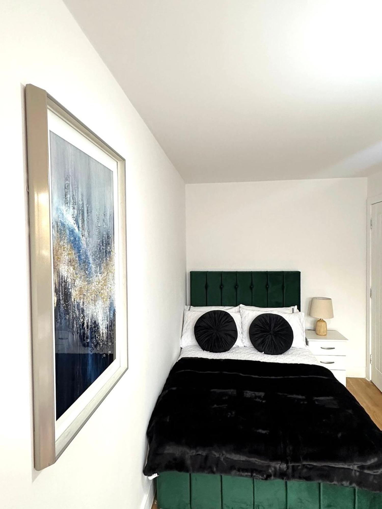 Apartamento Elegant Spacious Modern 2 Bedroom - Whitechapel - 5mins To Aldgate Station Londres